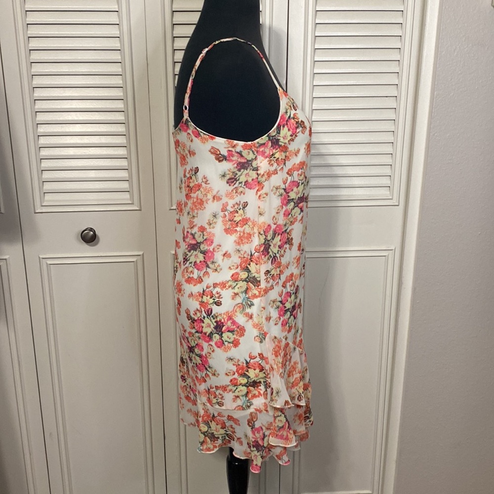 New Sans Souci Dress - Picture 8 of 11